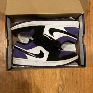 Jordan 1 Low Court Purple size 8.5